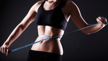 5 SIMPLE EXERCISES TO REDUCE WAIST